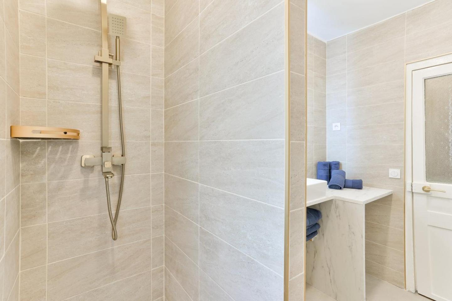 Charmant Appartement A Montmartre-Sacre Coeur Paris Luaran gambar
